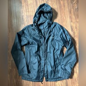 Black Columbia windbreaker